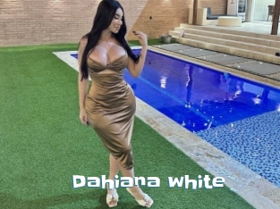 Dahiana_white