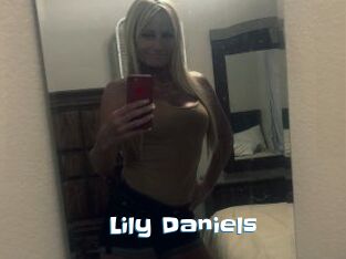 Lily_Daniels