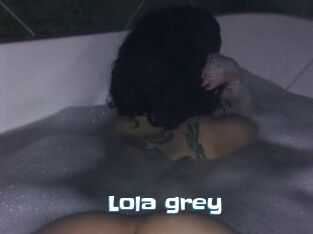 Lola_grey