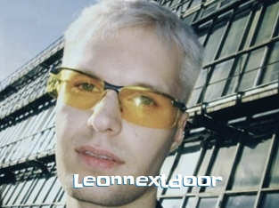 Leonnextdoor